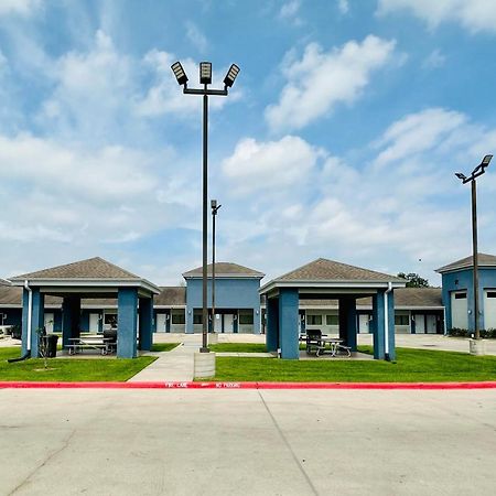 Lonestar Inn El Campo Exterior photo